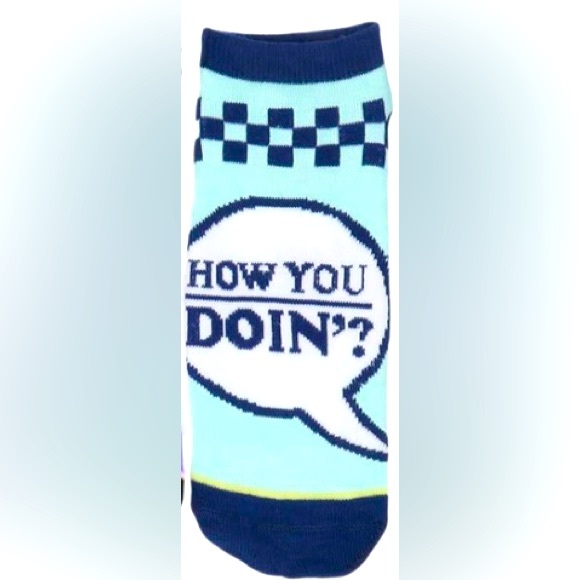 FRIENDS How You Doin? Ankle Socks - Picture 1 of 2